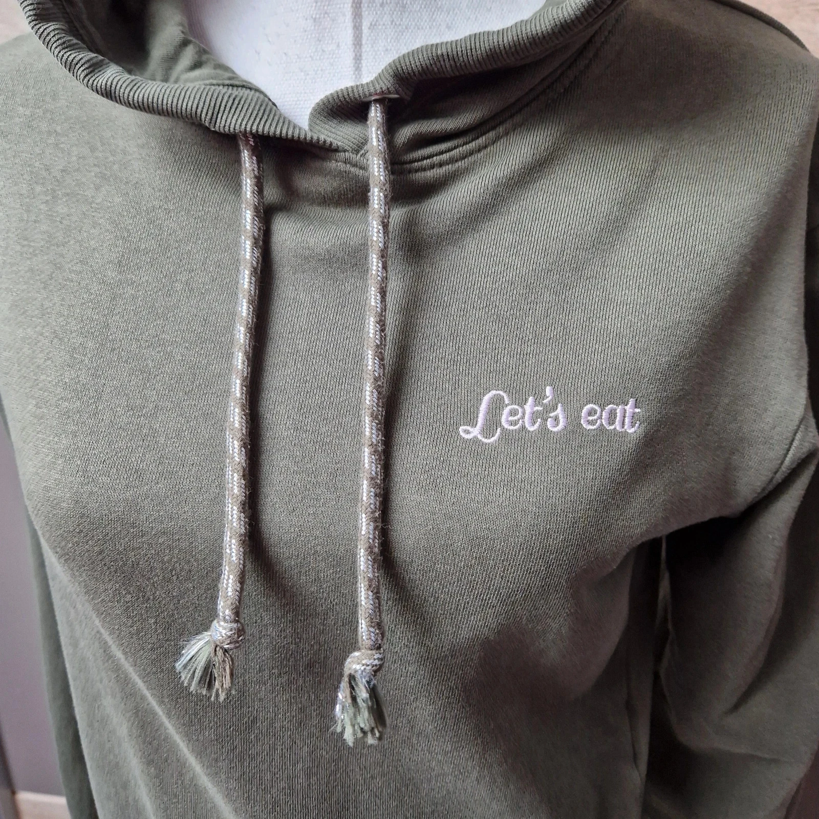 Sweat con capucha. – photo 2